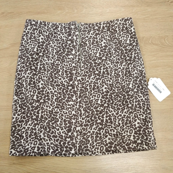 FREE PEOPLE Modern Femme Denim Mini Skirt Leopard Animal Print Brown Neutral 2 - Picture 6 of 9